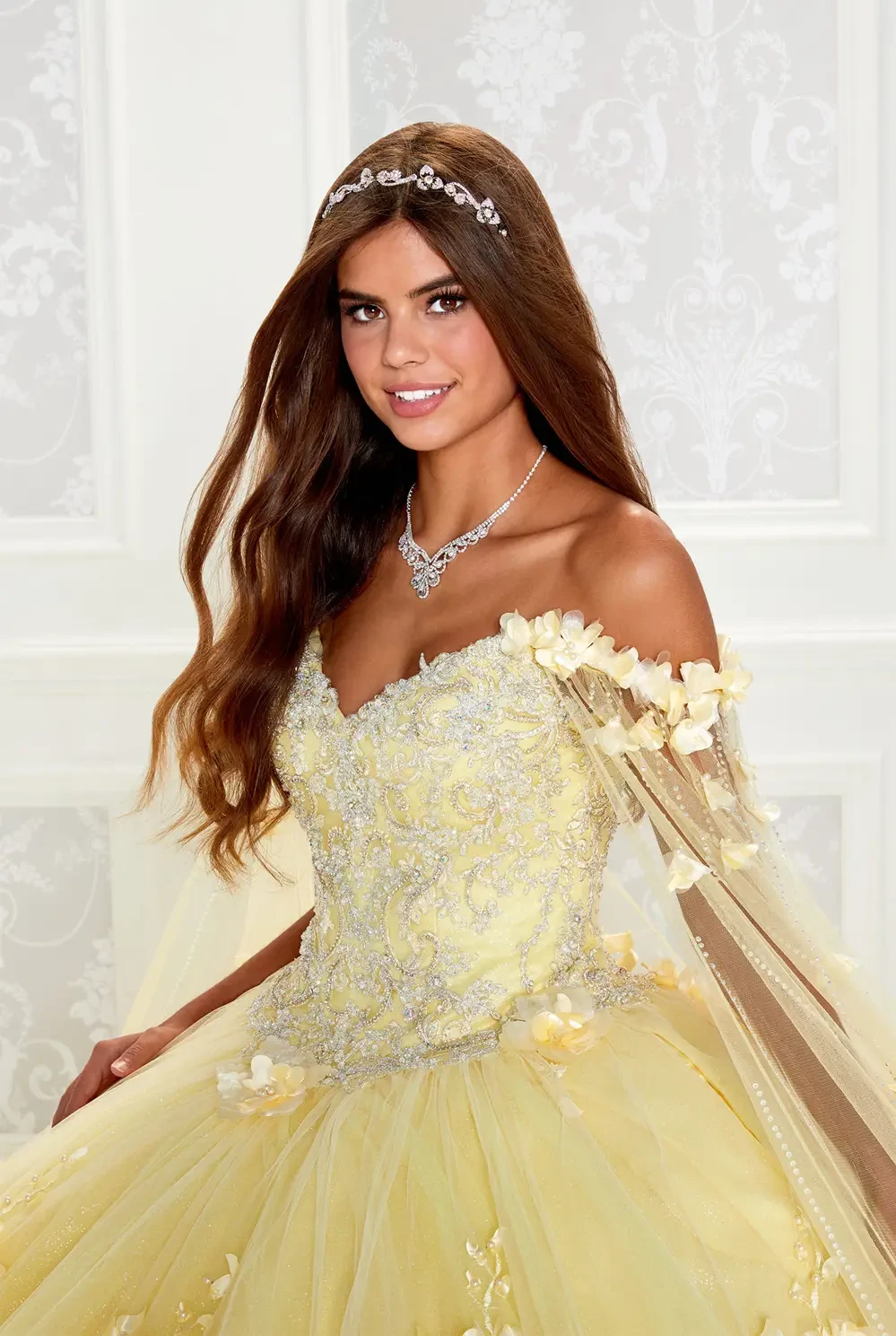 Historias de Color: Vestidos de Quinceañera Amarillos que Te Encantarán